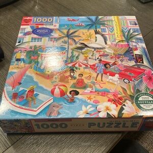 NWT 1000 piece MIAMI puzzle